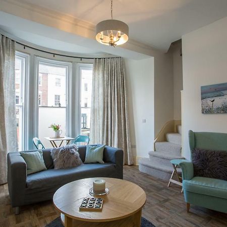 Stylish Apartment Close To Gloucester Quays & Docks Экстерьер фото